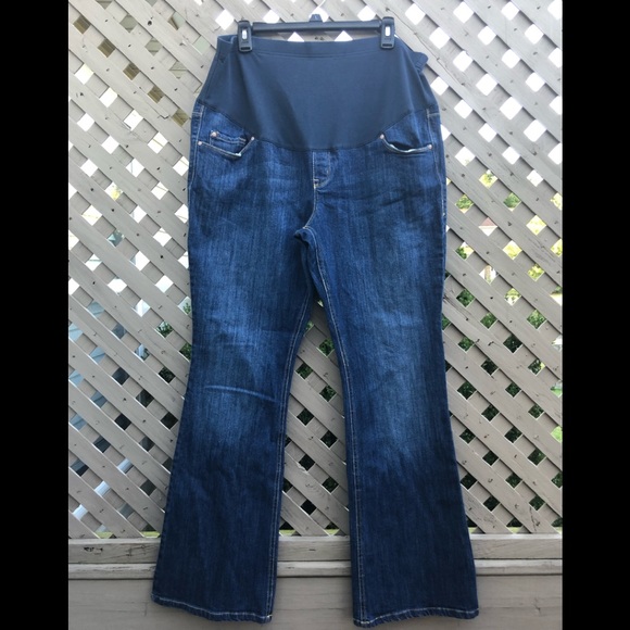 Old Navy Other - EUC Women’s Old Navy Maternity Jeans Size 14 Old Navy Other - EUC Women’s Old Navy Maternity Jeans Size 14